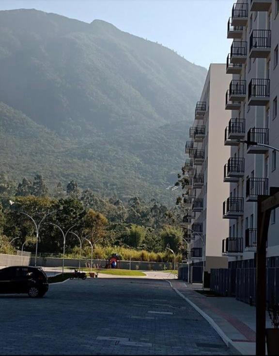 Apartamento Na Palhoca, Com Vista Para O Mar, Proximo A Mercados, Padarias E Farmacias. المظهر الخارجي الصورة