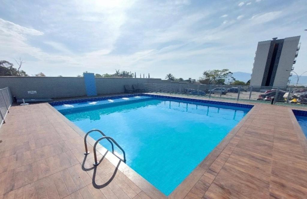Apartamento Na Palhoca, Com Vista Para O Mar, Proximo A Mercados, Padarias E Farmacias. المظهر الخارجي الصورة