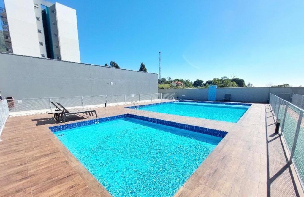 Apartamento Na Palhoca, Com Vista Para O Mar, Proximo A Mercados, Padarias E Farmacias. المظهر الخارجي الصورة